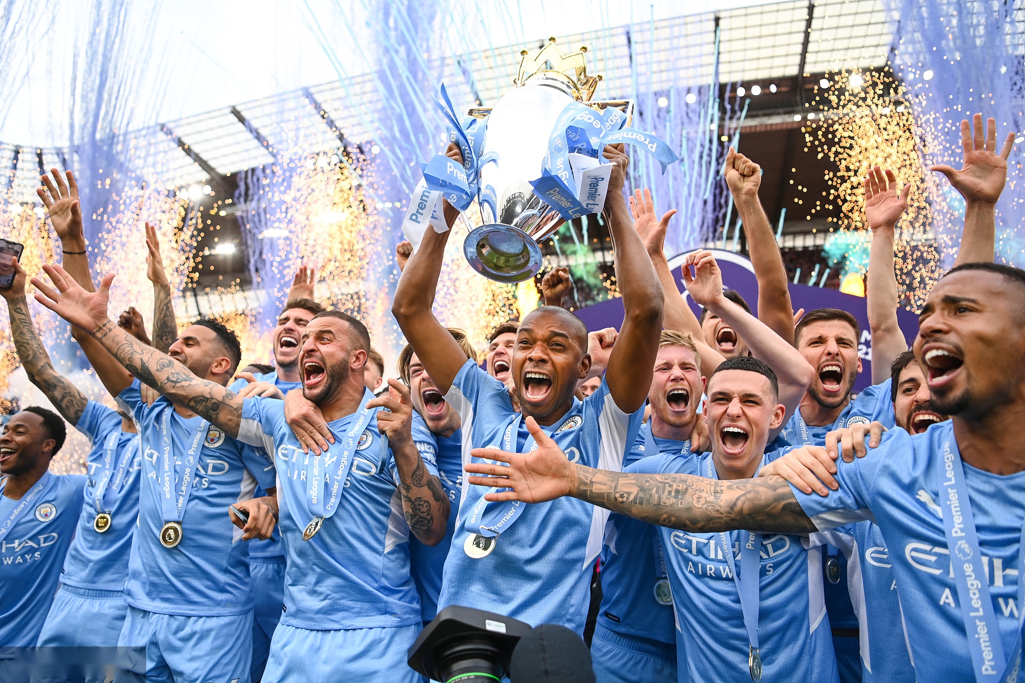 的整体表现 的整体表现