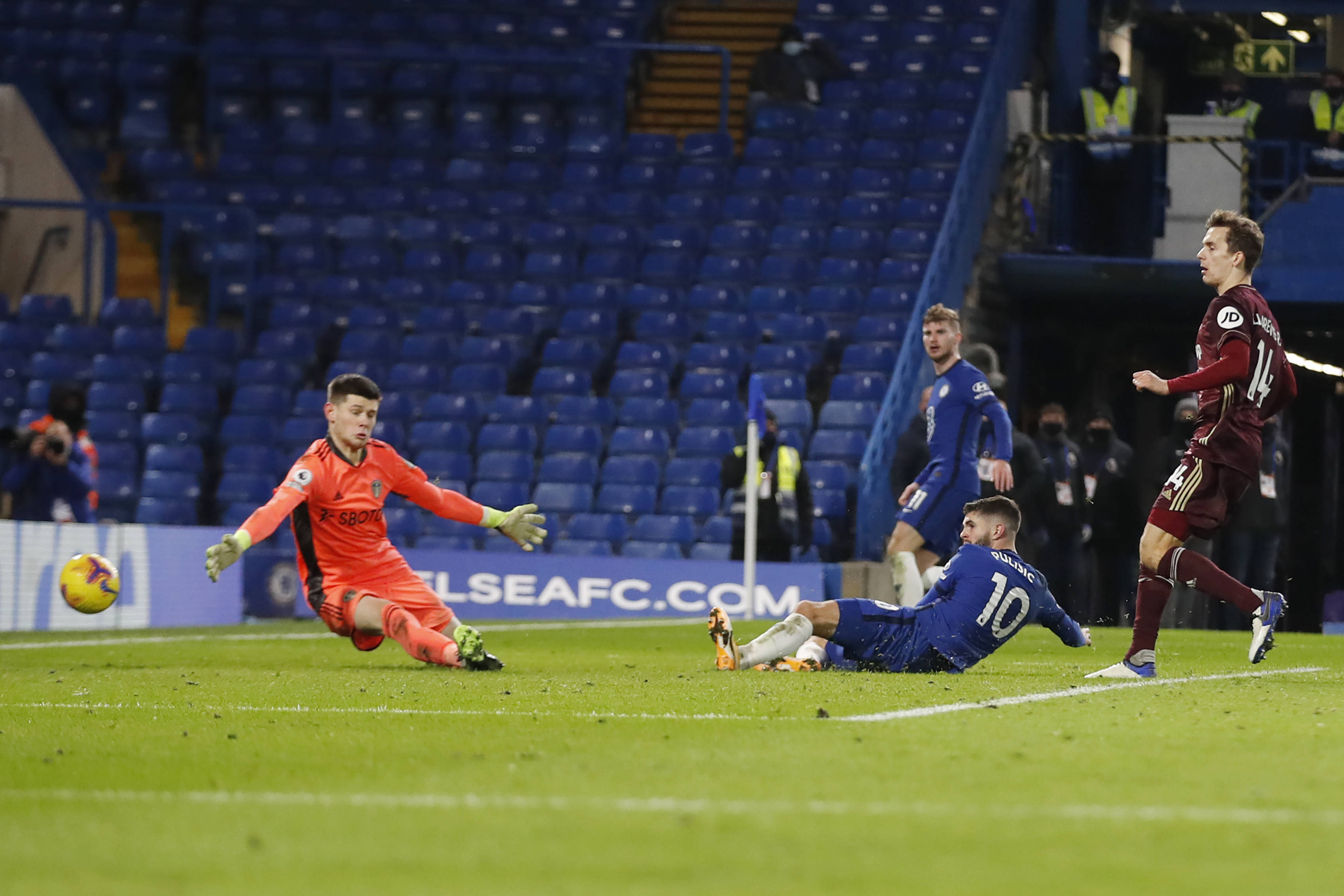 保持比赛中 保持比赛中